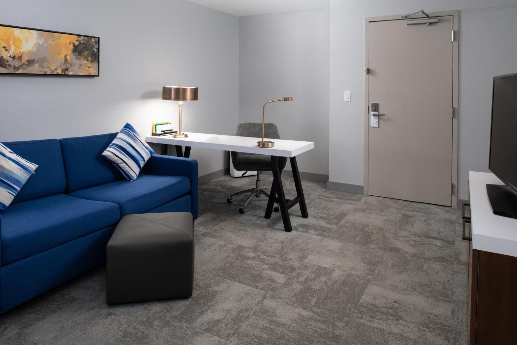 Hilton Garden Inn Baton Rouge Airport Bagian luar foto